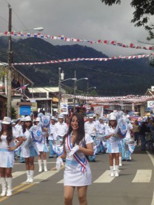 Parade on people in traditional garb